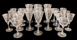 lot 281 image: Champagne Coupe Glasses  Vintage Etched Floral Glassware