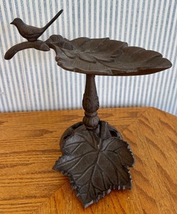 lot 48H image: Iron birdbath with additional peace - Cast Iron Leaf Basin, 12in H x 12in L x 7in W