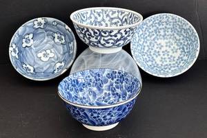 lot 191H image: SR - Blue & White Asian Porcelain Bowls - Floral & Scroll Motifs, Mixed Patterns