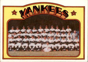 1972 Topps Yankees Team Card #237 in Set