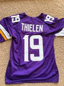 Adam Thielen Minnesota Vikings Jersey Sized 2XL, Clean Jersey, Ready for Game Day and Tailgates