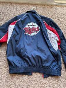 Minnesota Twins Windbreaker Jacket, Great for Spring or Fall, Comes With Stitched Patches and Logo, Sized XL