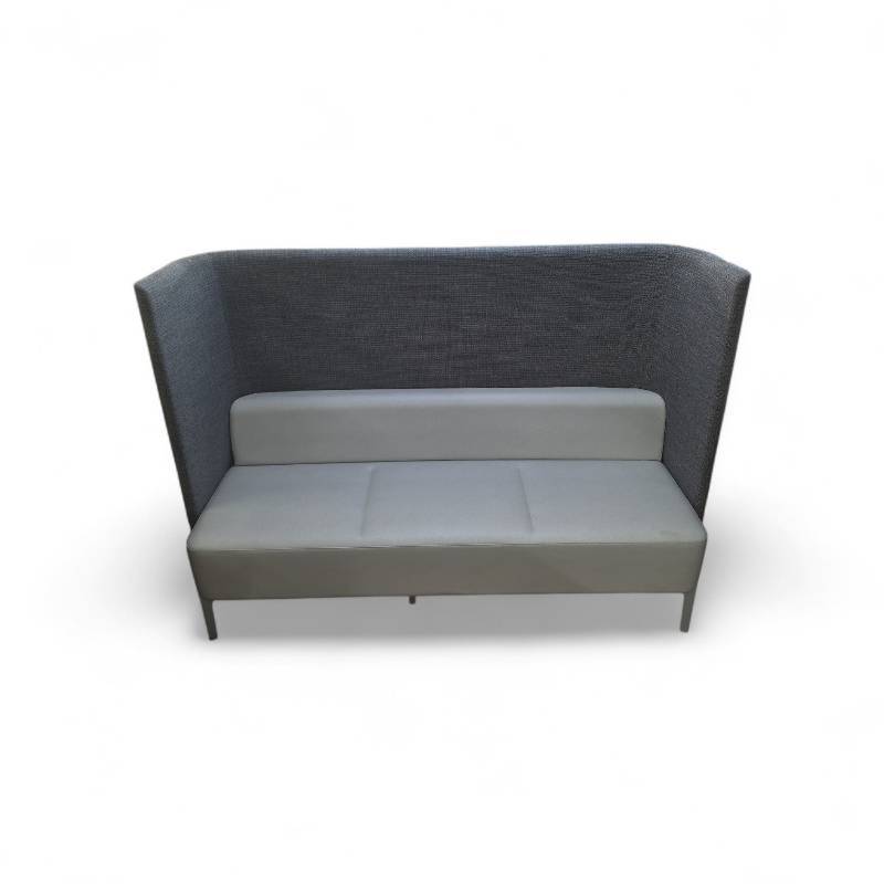 lot 138 image: Herman Miller NaughtOne Bench Seating 75x24x50