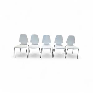 lot 179 image: White Stacking Chairs