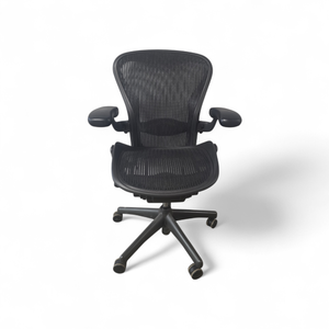 lot 210 image: Herman Miller Aeron Size B Retails New for $1400