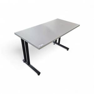 lot 223 image: Training Table 48x24x29