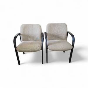 2 Gunlocke Contura guest chair