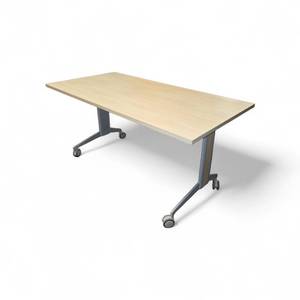 Training Table 60x30x29