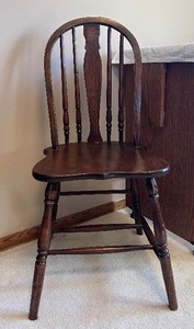 lot 15 image: Windsor High-Back Spindle Chair - Vintage Oak Finish