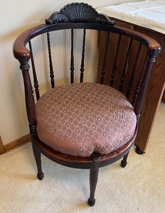 lot 26 image: Chippendale-Style Armchair - Carved Wood with Round Upholstered Seat
