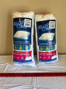 lot 39 image: MyPillow Classic Standard Pillows 2-Pack