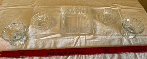 lot 47 image: Pressed Glass Serving Set - 4-Piece Clear Glass with Rectangular Dish & Bowls