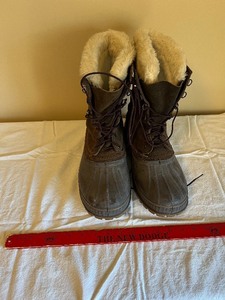 lot 53 image: SOREL Caribou Boots - Brown Suede & Rubber Snow Boots, Fur-Lined