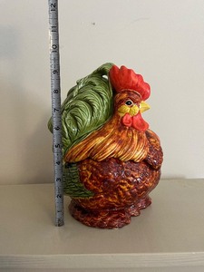 lot 65 image: Ceramic Rooster Cookie Jar with Lid - Hand-Painted, 11-Inch Tall