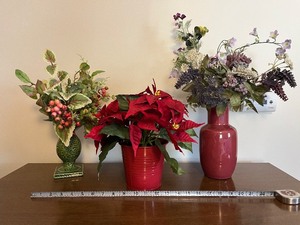 lot 102 image: Artificial Flower Arrangements in Vases - Lot of 3
