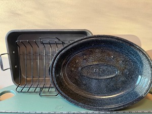 lot 131 image: Oval Cast Iron Dutch Oven with Lid - Speckled Enamel & Enamel Rectangular Baking Pan with Wire Rack