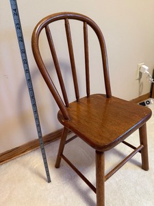 lot 146 image: Windsor Style Wood Dining Chair - Curved Back, 3 Spindles, Oak Finish