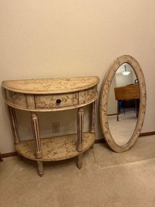 lot 193 image: Butler Specialty Floral Console Table with 1 Drawer & Oval Mirror