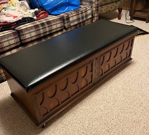 lot 205 image: Lane Cedar Blanket Chest - Aromatic Cedar Interior - Altavista VA - Vinyl-Top Storage Trunk