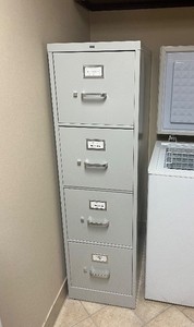 lot 208 image: HON 4-Drawer Vertical Filing Cabinet - 53in Tall, Light Gray