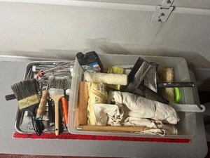 lot 212 image: Assortment of Painting Supplies