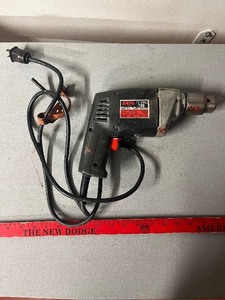 lot 239 image: SKIL 12 Drill 598 Heavy Duty - 120V, Double Insulated