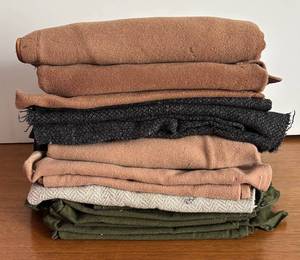 lot 36R image: BR1 - Vintage Fabric Assortment - Mixed Textiles