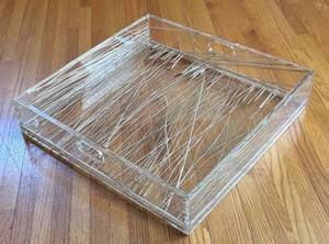 lot 131R image: BR1 - Lucite Tray - Clear Acrylic Serving Tray