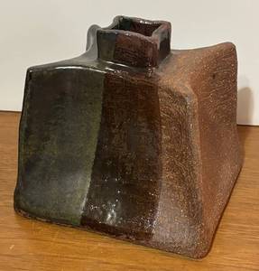 lot 224R image: BR1 - Unique Abstract Pottery Vase