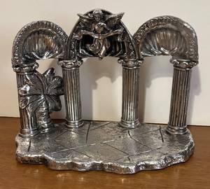 lot 350R image: BR1 - Towle Silversmiths Nativity Backdrop Arch with Angel