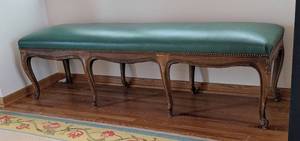 lot 203 image: MB - Vintage Teal Upholstered Bench