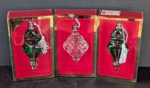 lot 220 image: MB - Lenox Glass Ornaments (Lot of 3)