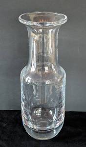 lot 539 image: HW - Orrefors Gunnar Cyrn Vase, Signed