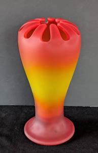 lot 573 image: HW - Vintage Tiffin Satin Amberina Vase