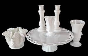 lot 576 image: HW - Vintage Milk Glass Assorted Bowl, Vases & Cake Plate (Lot of 5)