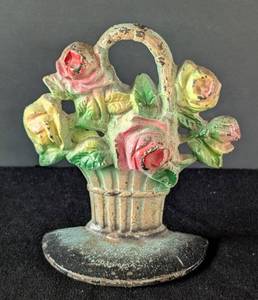 lot 589 image: HW - Floral Cast Iron Doorstop with Painted Roses