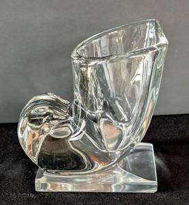 lot 593 image: HW - Crystal Cornucopia Vase - 5 H x 4.5 W