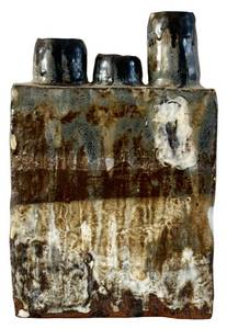 lot 62H image: LR - Artisan Pottery Sculpture
