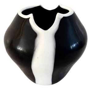 lot 63H image: LR - Emmanuel Babled Art Glass Vase - Limited Edition 530, Black & White