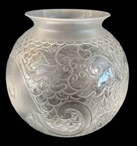 lot 66H image: LR - Lalique Xian Dragon Vase - Clear & Frosted Crystal