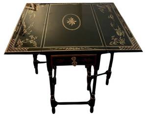 lot 70H image: BR1 - Drexel Heritage 18th Century Drop-Leaf Table