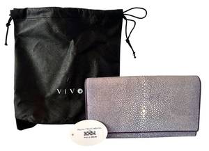 lot 101H image: LR - VIVO Iris Shagreen Clutch - Purple Leather Purse with Gold Chain Strap
