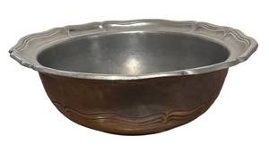 lot 196R image: BR1 - Extra Large Vintage Metal Bowl - Scalloped Rim