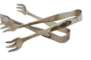 lot 409 image: Sugar Tongs - Two Vintage Silver Plate 3.5-Inch Engraved Pattern