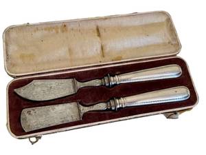 lot 64D image: Antique Serving Utensils Set in Velvet Case