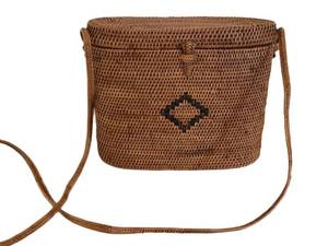 lot 89D image: Vintage Woven Handbag