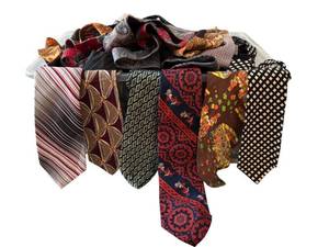 lot 124D image: Mens Dress Ties Assortment - Vintage & Skinny Styles in Tote