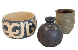 lot 170D image: Artisan Crafted Pottery Selection including a Bresnahan Pottery Tumbler