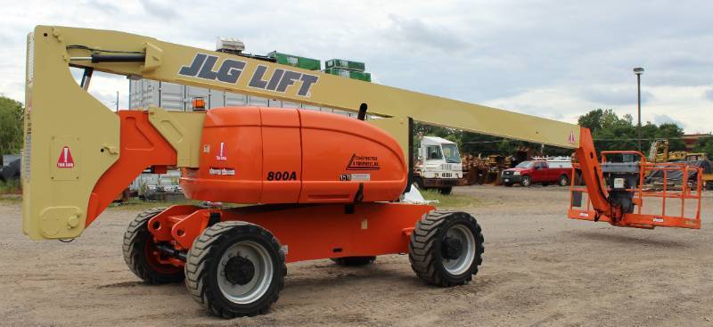 JLG 800 A, 4WDTelescopic Articulating Boom Lift