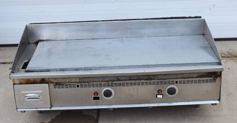 Stainless Steel 48 Inch 2 Burners LP Gas Counter Top NSF Commercial Grill